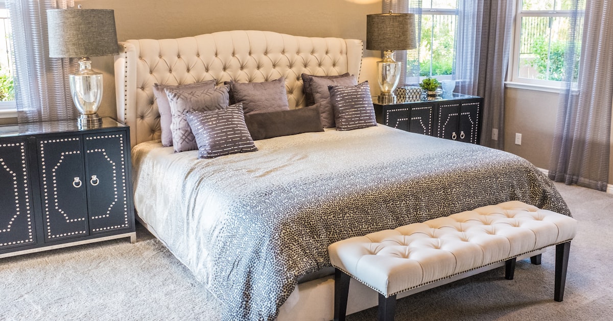 Position Sommeil Mal de Dos : Quelle Meilleure Posture Dormir ? — position sommeil mal de dos, meilleure posture dormir, sommeil dos douleur | Orthoptimal